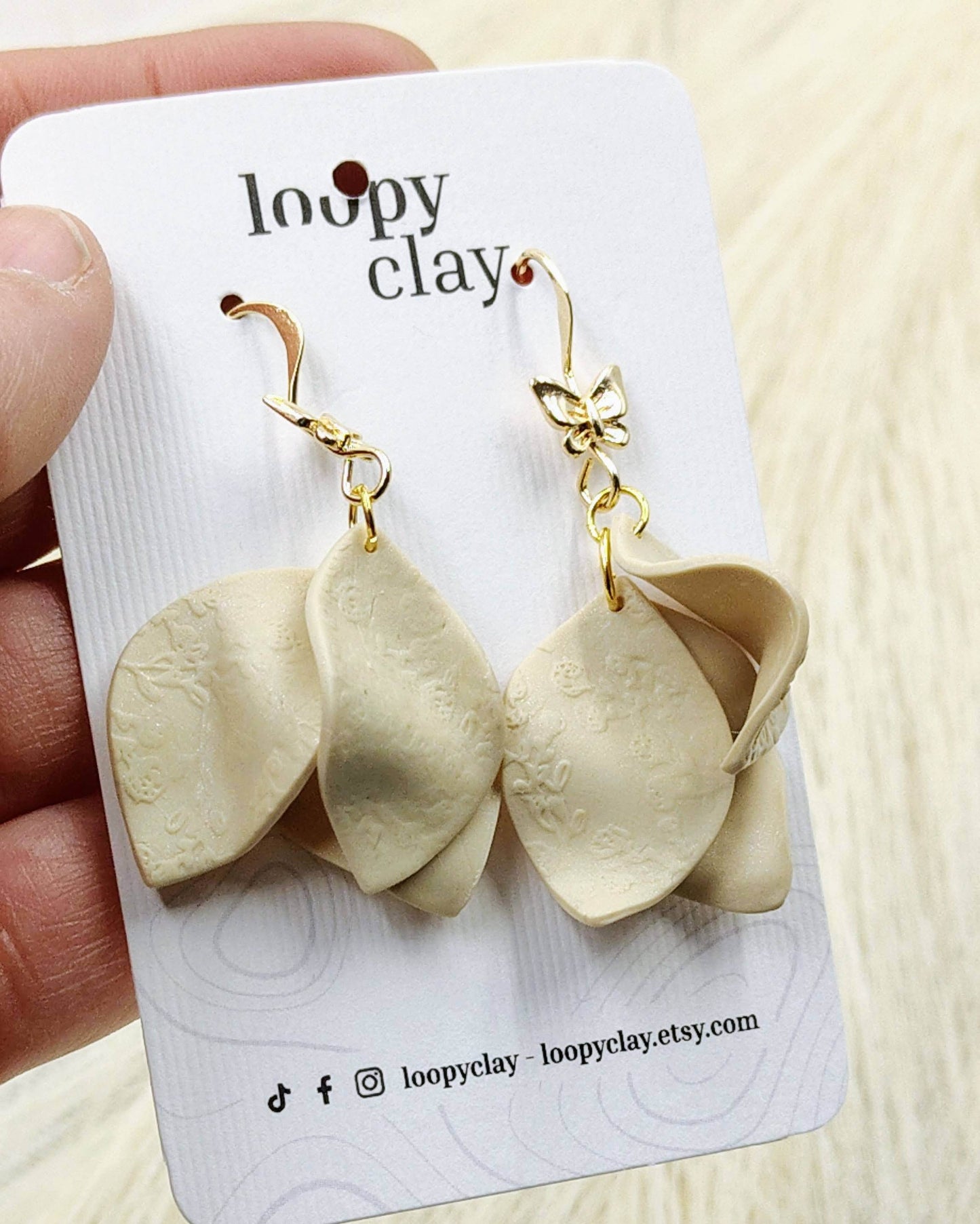 "Whispers of Nature": Nude Handcrafted Earrings for a Delicate Elegance