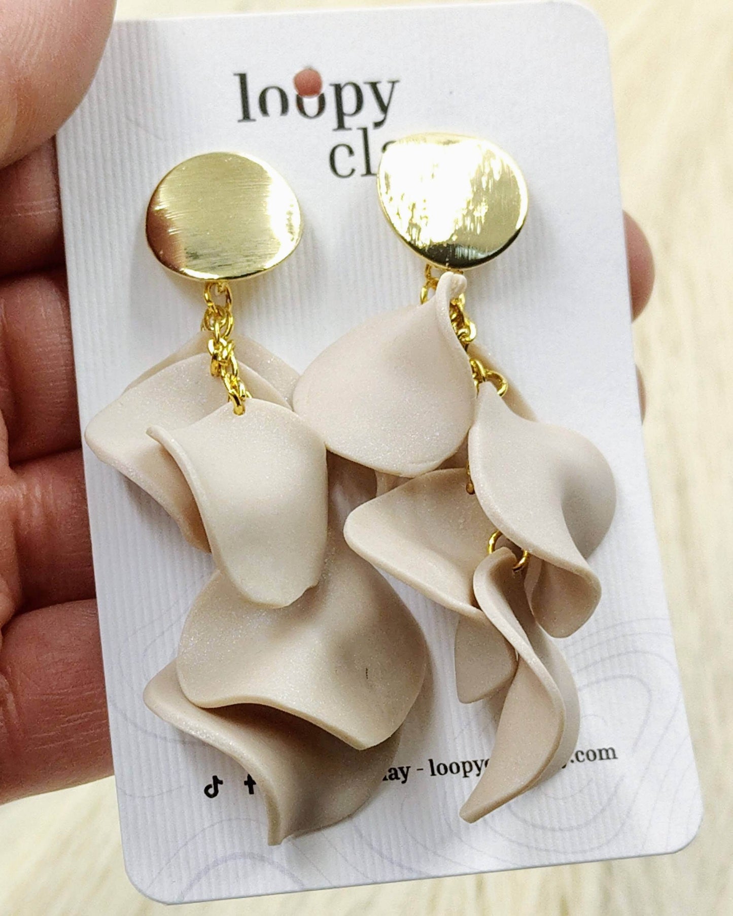 "Whispers of Nature": Nude Handcrafted Earrings for a Delicate Elegance