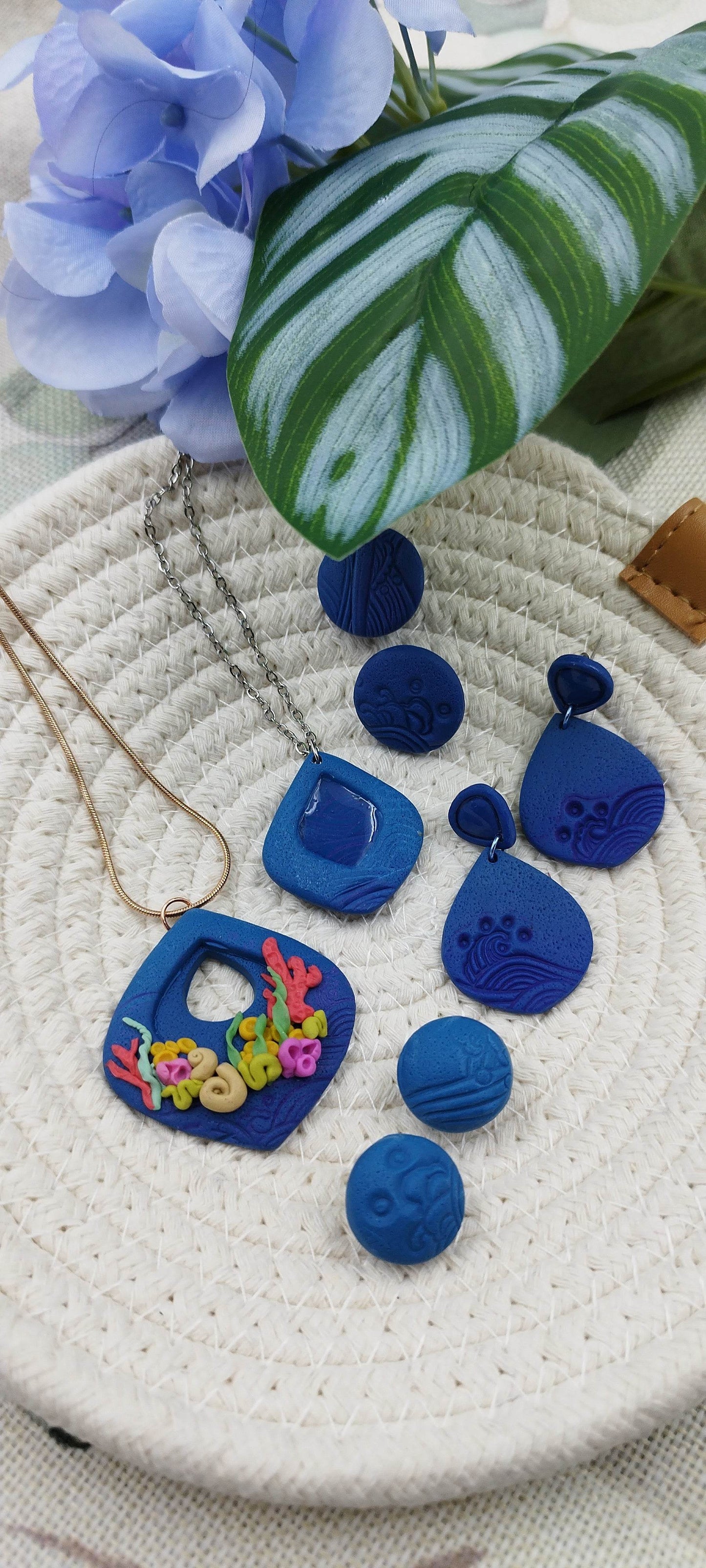 Collana fondo del mare, barriera corallina - Loopy Clay