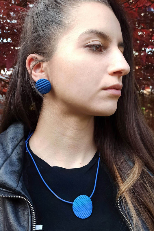 Collana Design Minimal Blu Elettrico - Loopy Clay