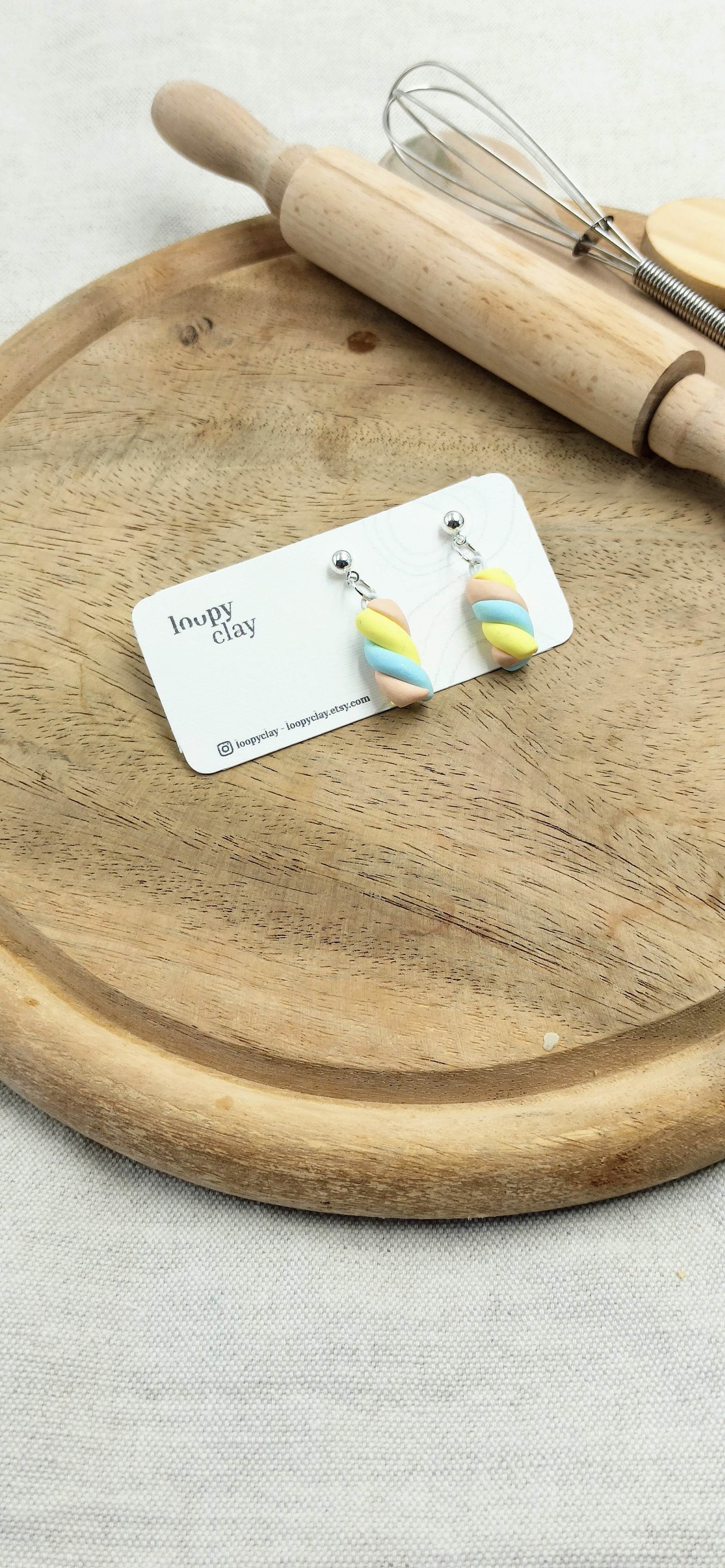 Orecchini Marshmallow: Un Tocco Dolce e Divertente - Loopy Clay