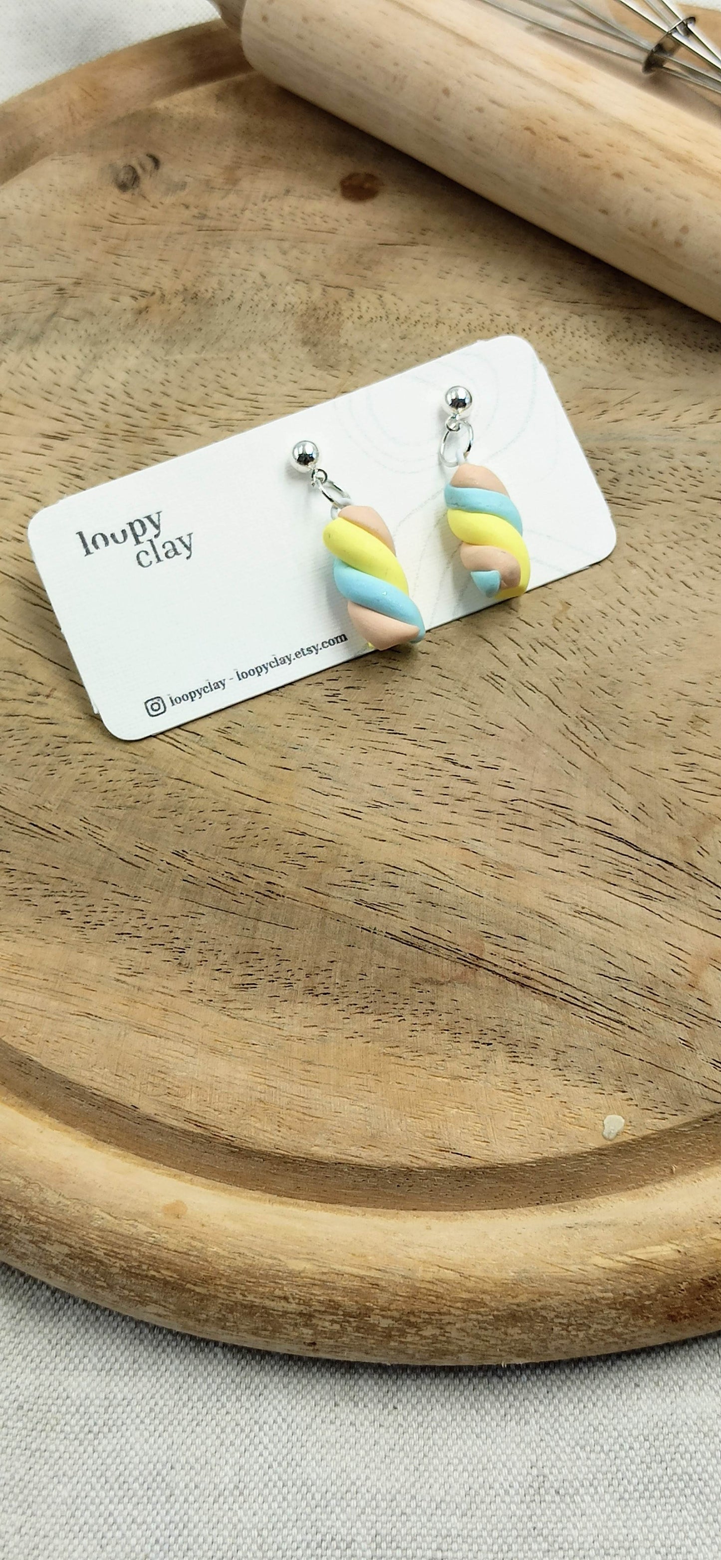 Orecchini Marshmallow: Un Tocco Dolce e Divertente - Loopy Clay