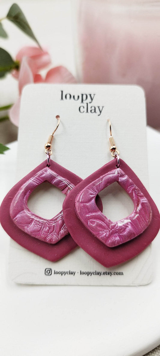 Orecchini pendenti a goccia con fiori effetto perlato - Loopy Clay