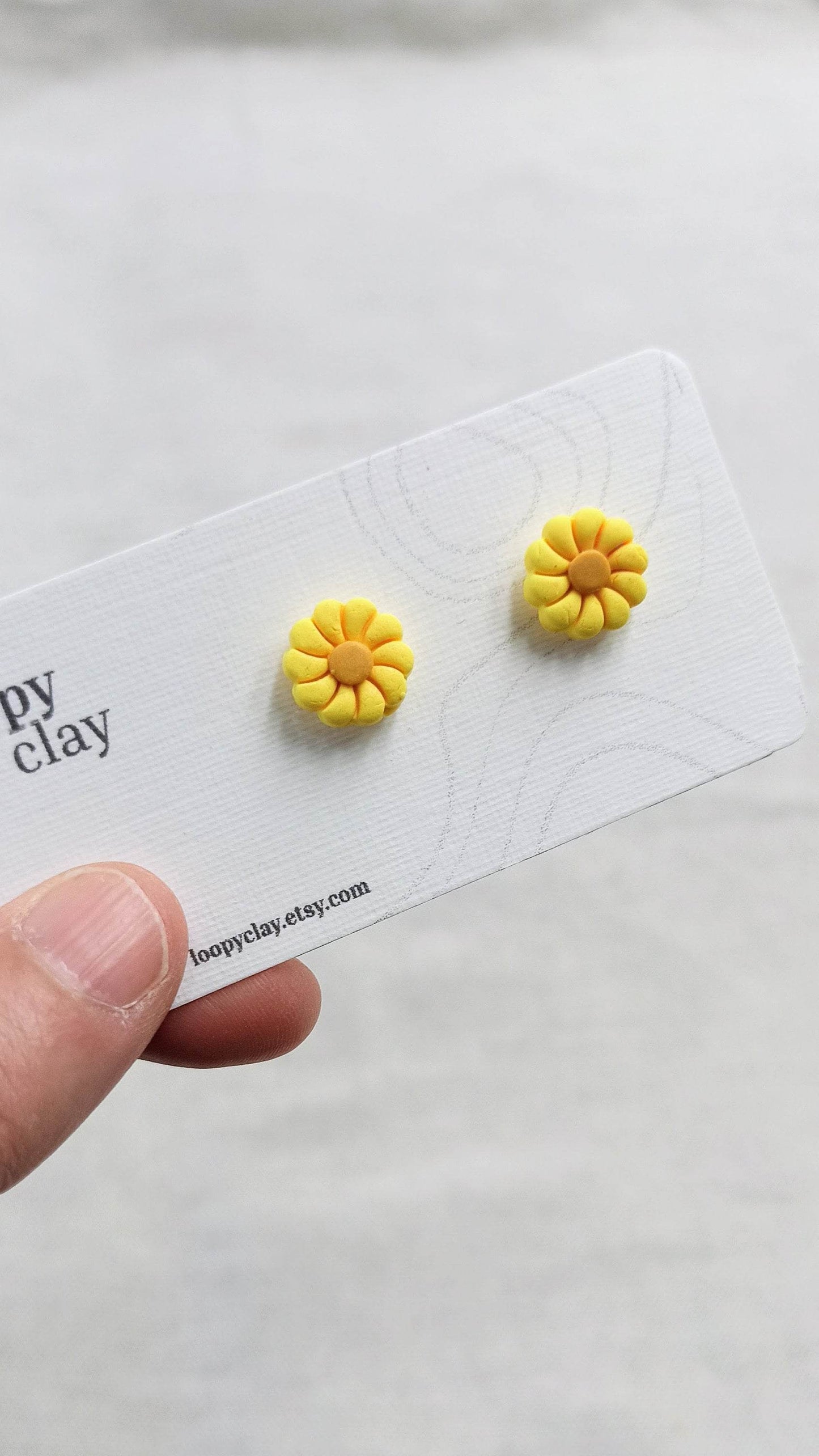 Orecchini Margherite Girasole, Orecchini minimal - Loopy Clay