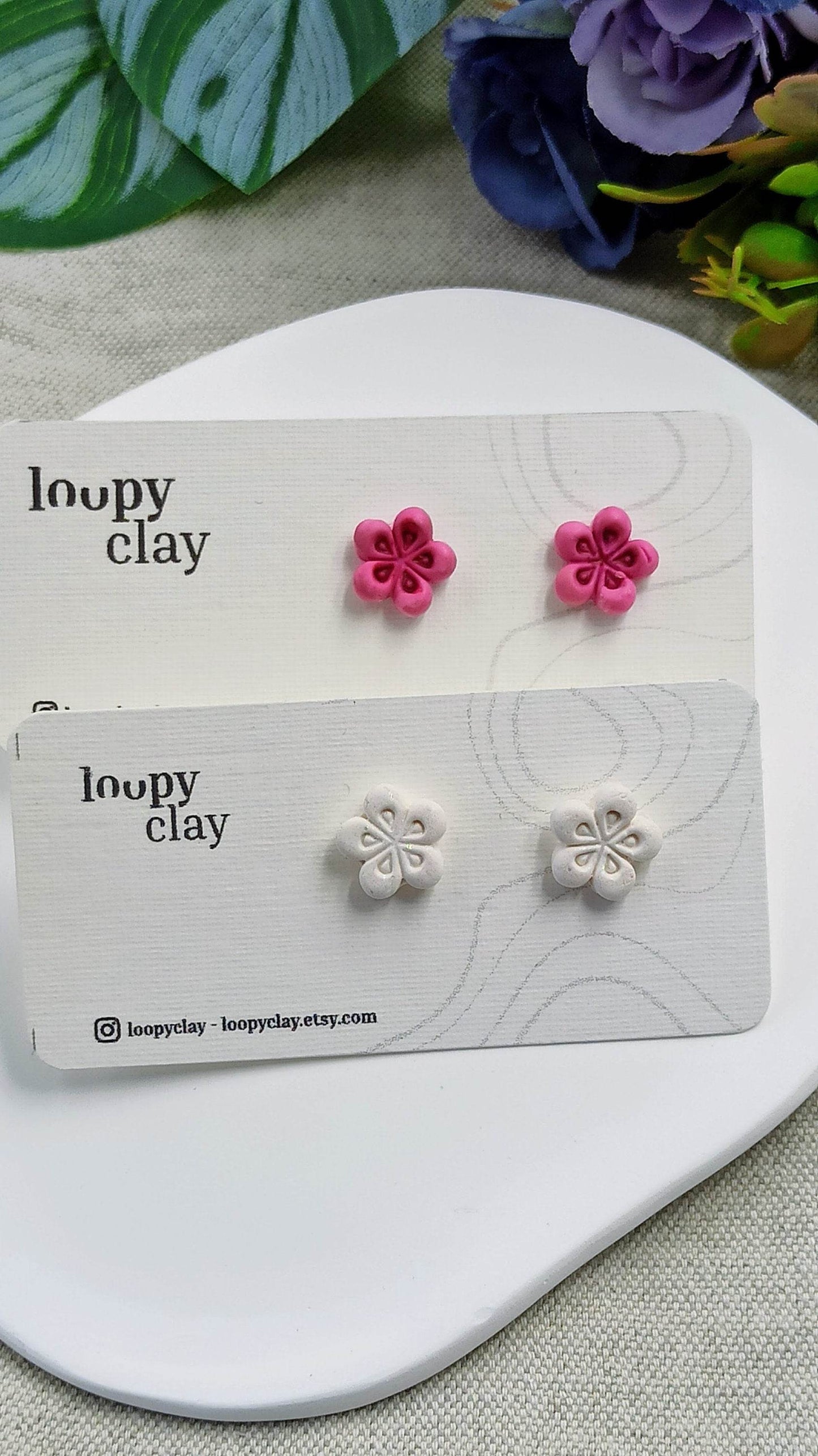 Orecchini Fiori di Ciliegio minimali ed eleganti - Loopy Clay