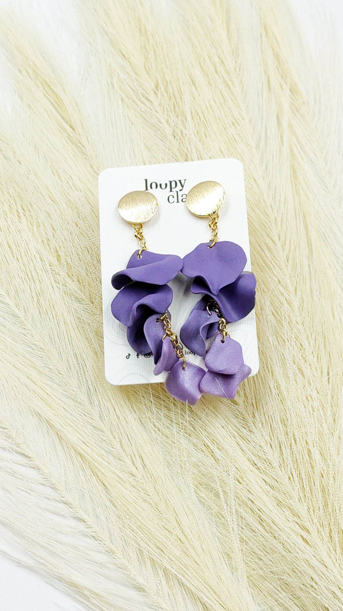 Orecchini petali di fiore primaverile, viola rosa e bianco - Loopy Clay