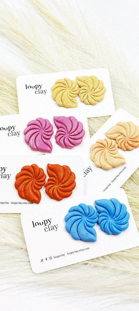 Orecchini Conchiglia moderna - Loopy Clay