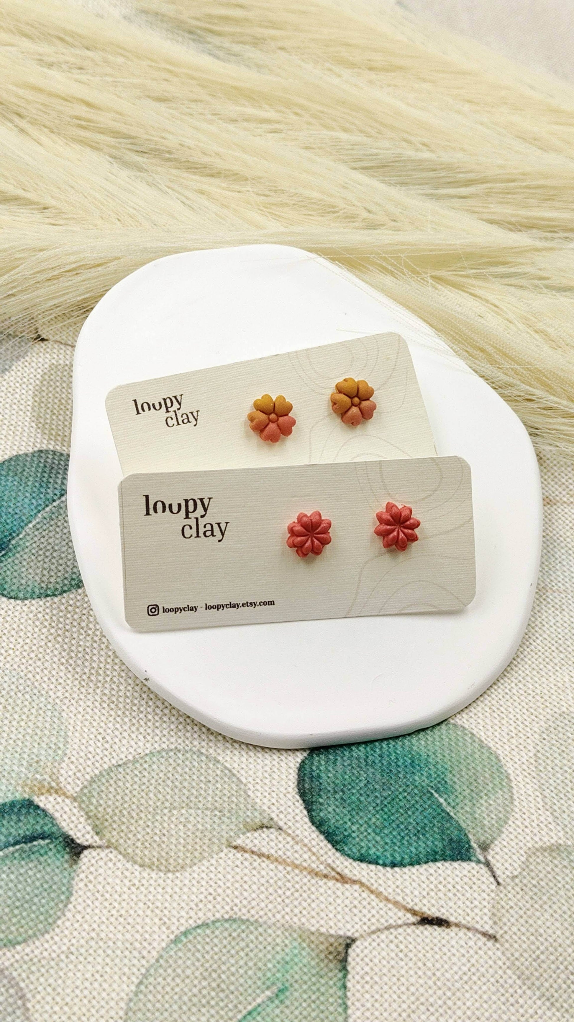 Orecchini mini fiorellini - rosso e arancione - Loopy Clay