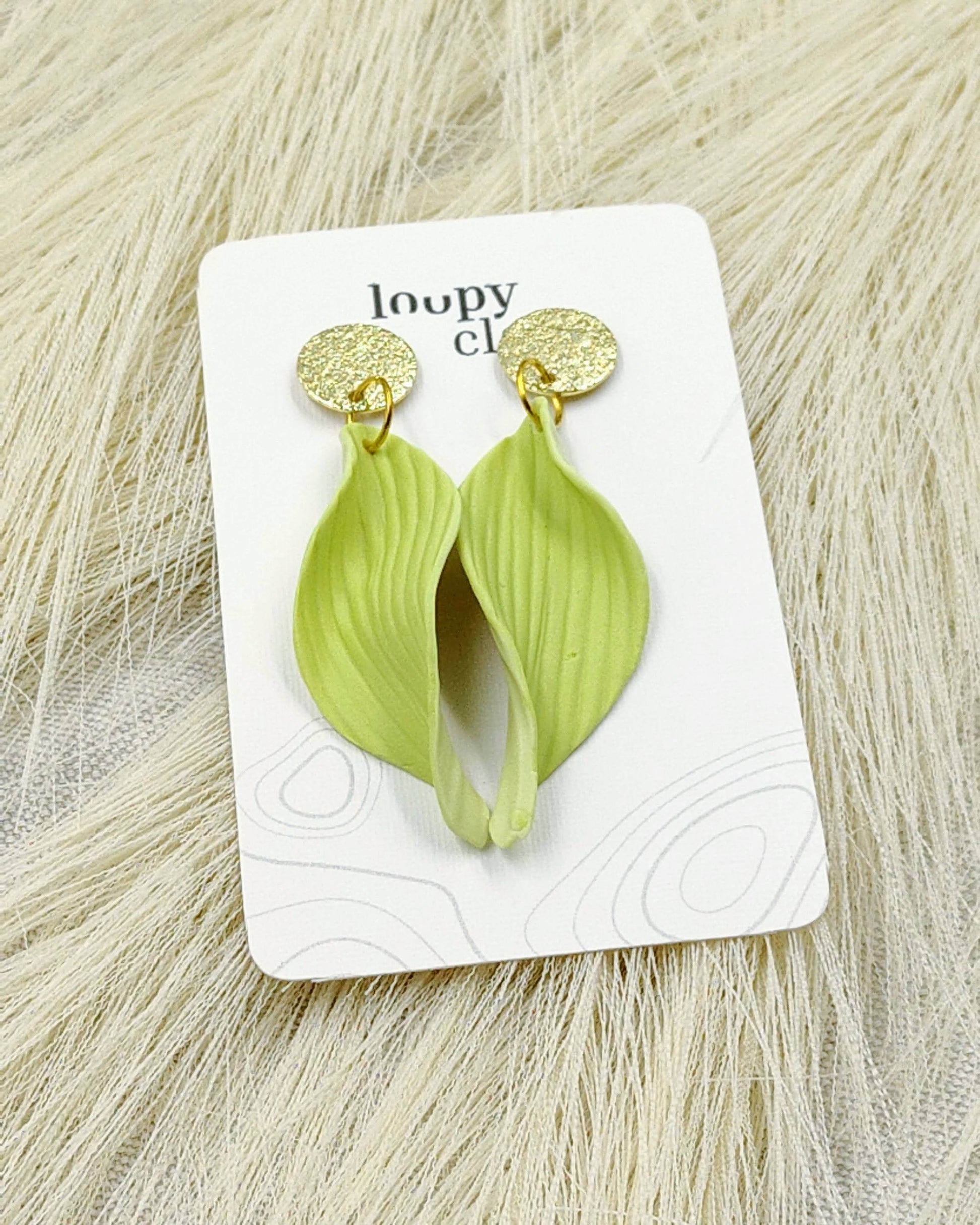 Delicate foglie di campo bicolore, pezzi unici - Loopy Clay