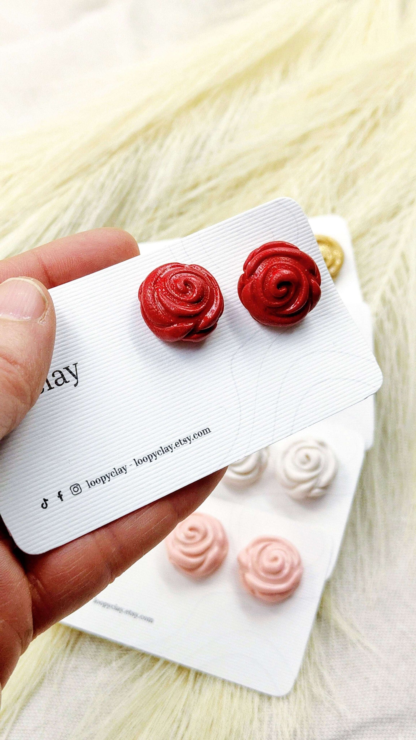 Orecchini a bottone bombato rose - 5 colori