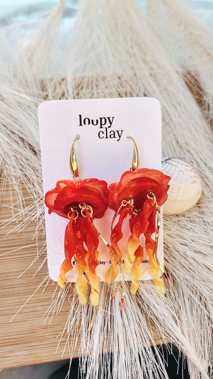 Orecchini Medusa Rosso Fuoco Pendenti Trasparenze Sofisticati