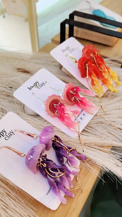 Orecchini Medusa Rosso Fuoco Pendenti Trasparenze Sofisticati