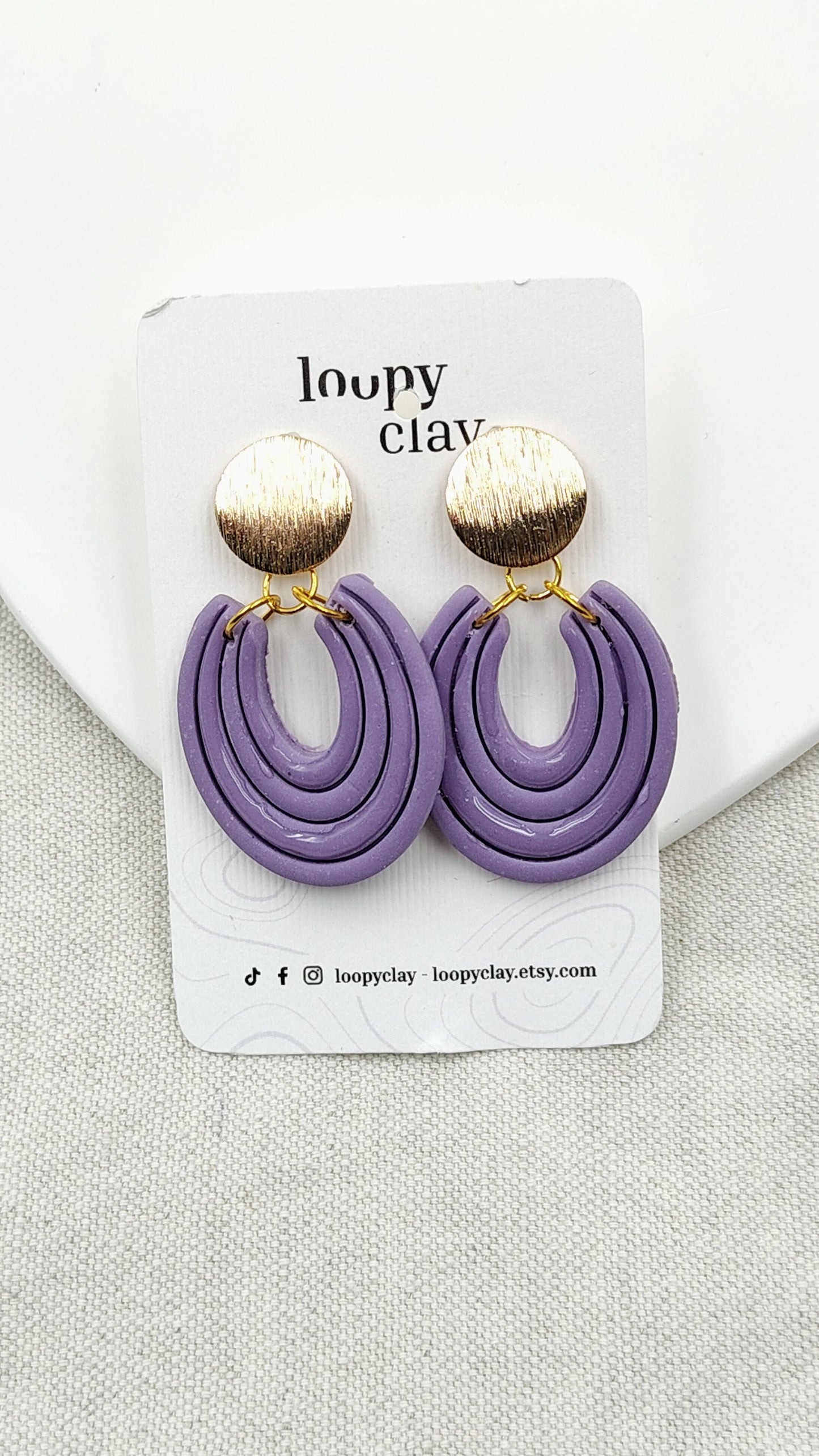 Orecchini Avant-Garde Set 1 | Linee Moderne e Ricerca