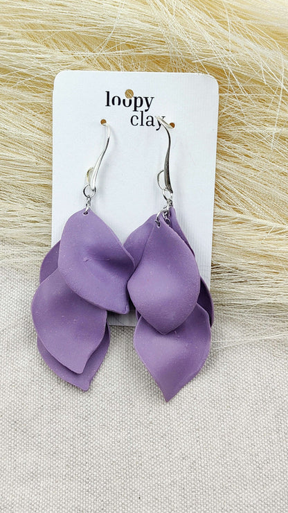 Orecchini Pendenti Foglie di Glicine Artigianali | Loopy clay
