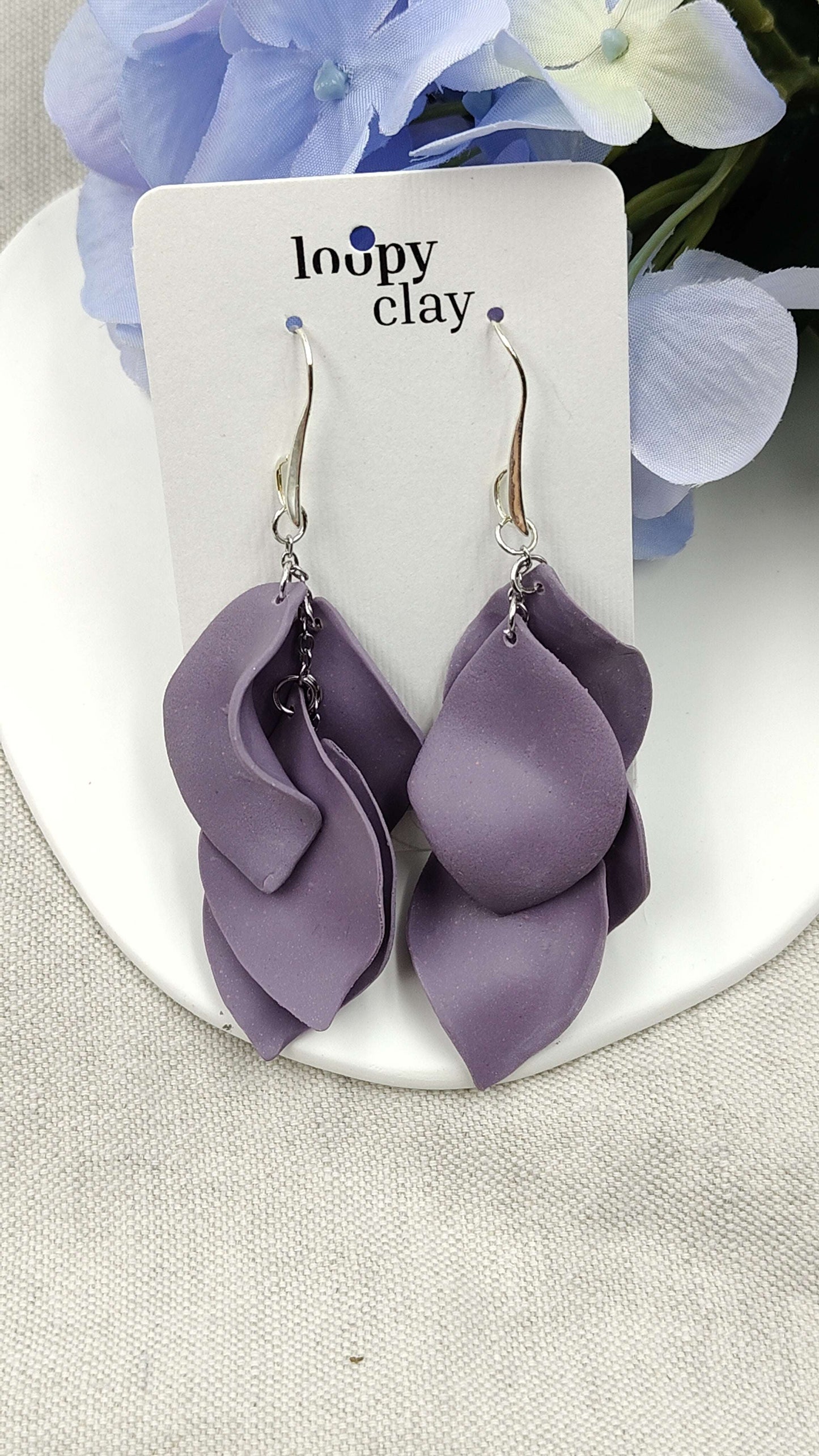 Orecchini Pendenti Foglie di Glicine Artigianali | Loopy clay