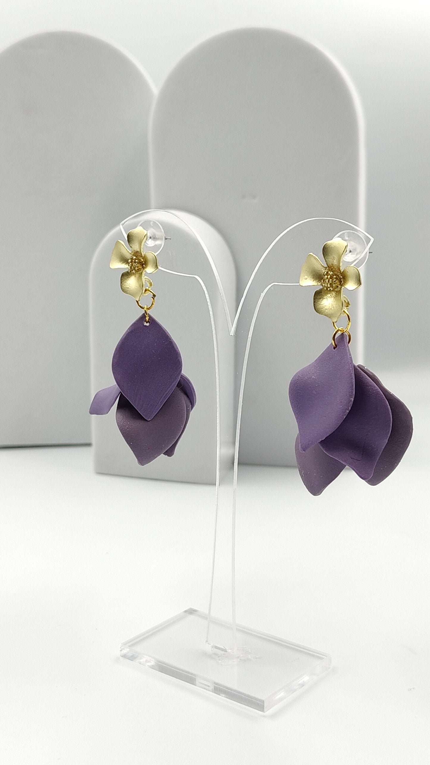 Orecchini pendenti Sogni di Primavera | Petali Viola e Fiori Dorati