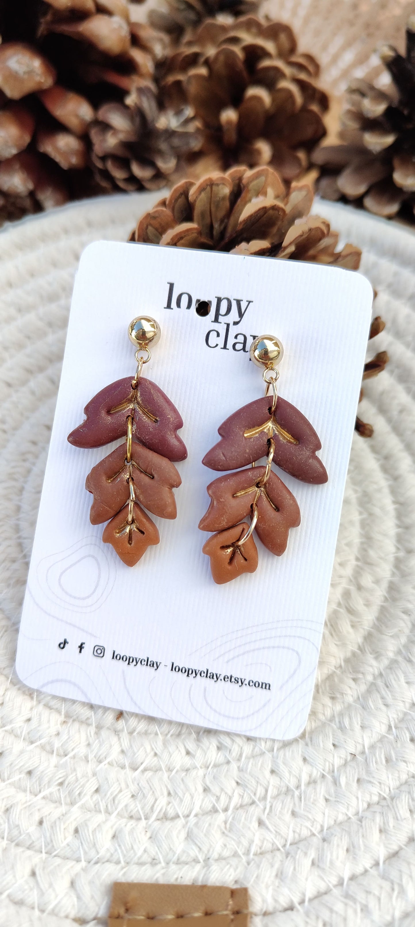 Orecchini Foglie Marroni Pendenti | Design naturale materico