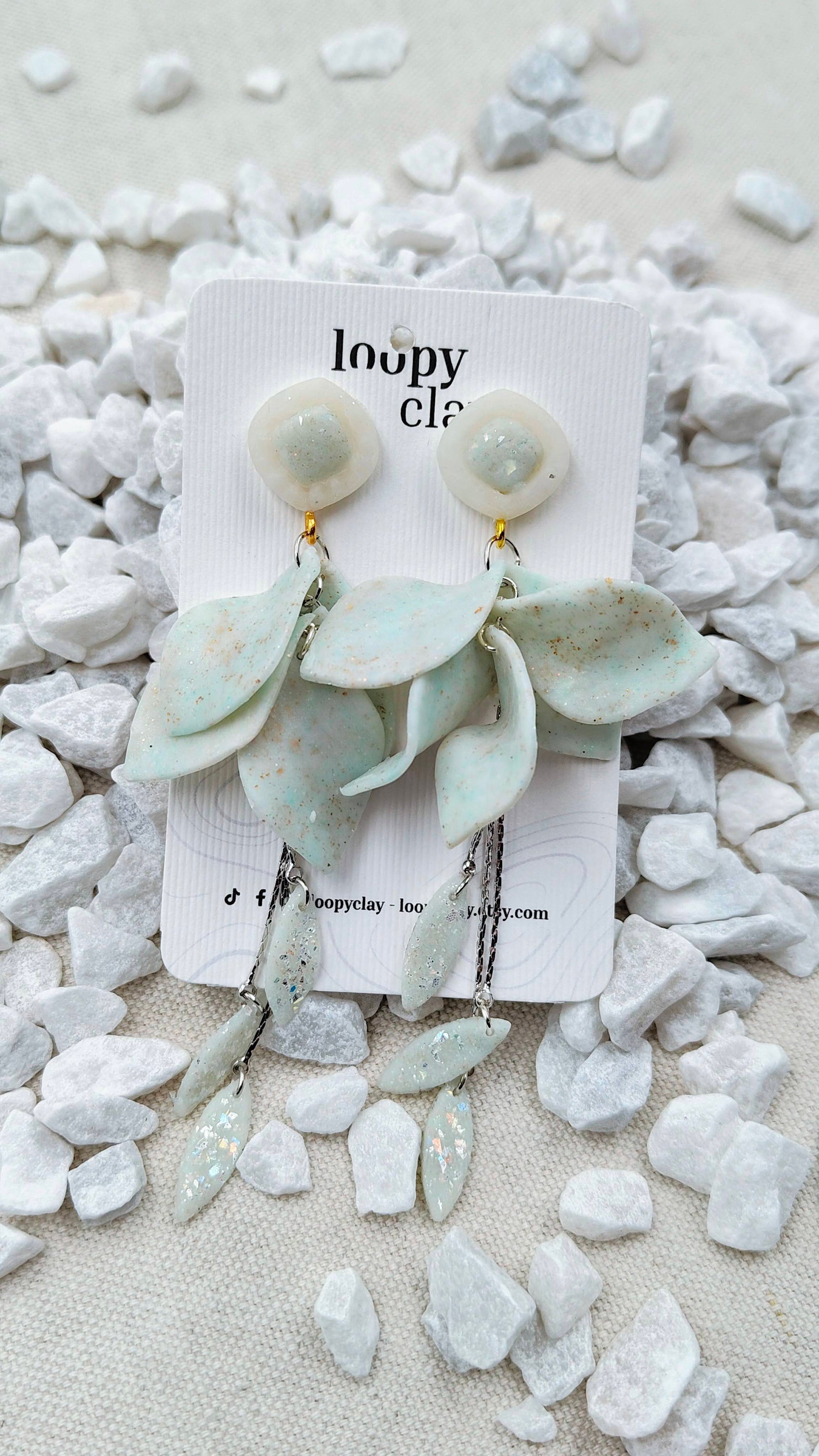 Orecchini Pendenti Aura Boreale | Azzurro Ghiaccio e Glitter Oro