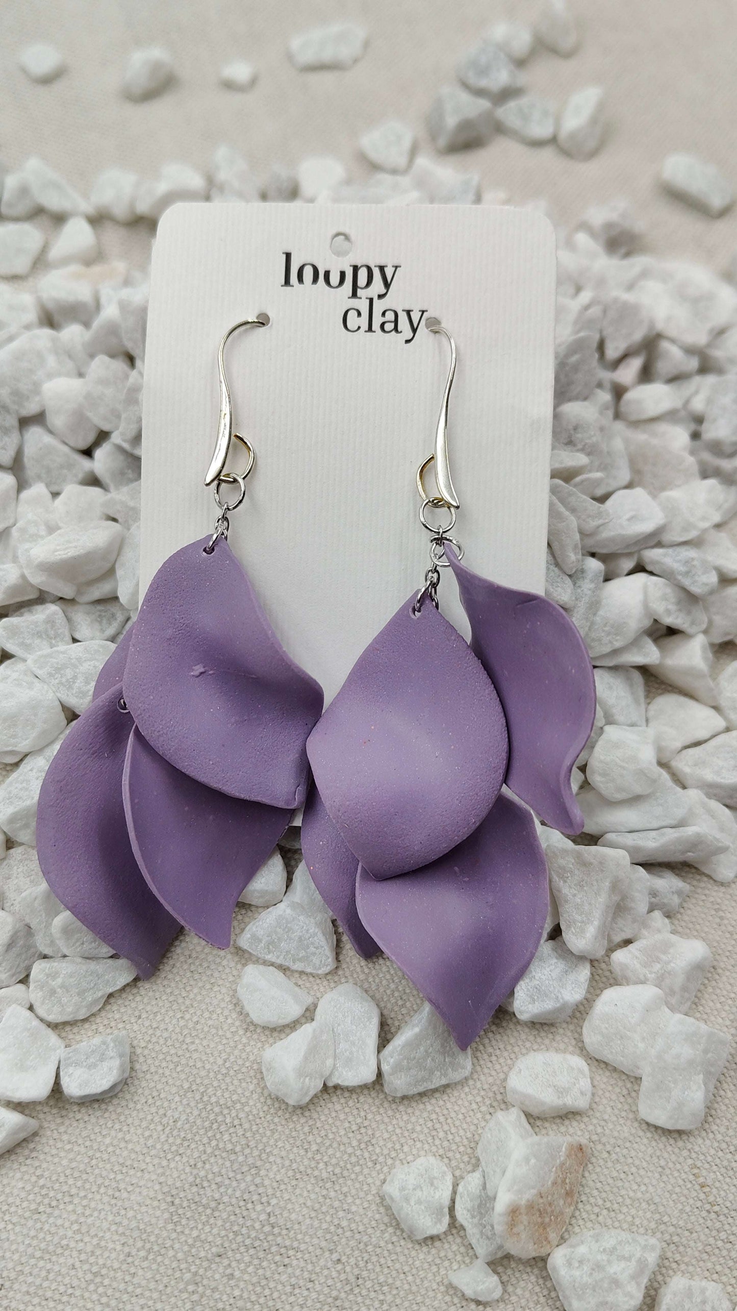 Orecchini Pendenti Foglie di Glicine Artigianali | Loopy clay