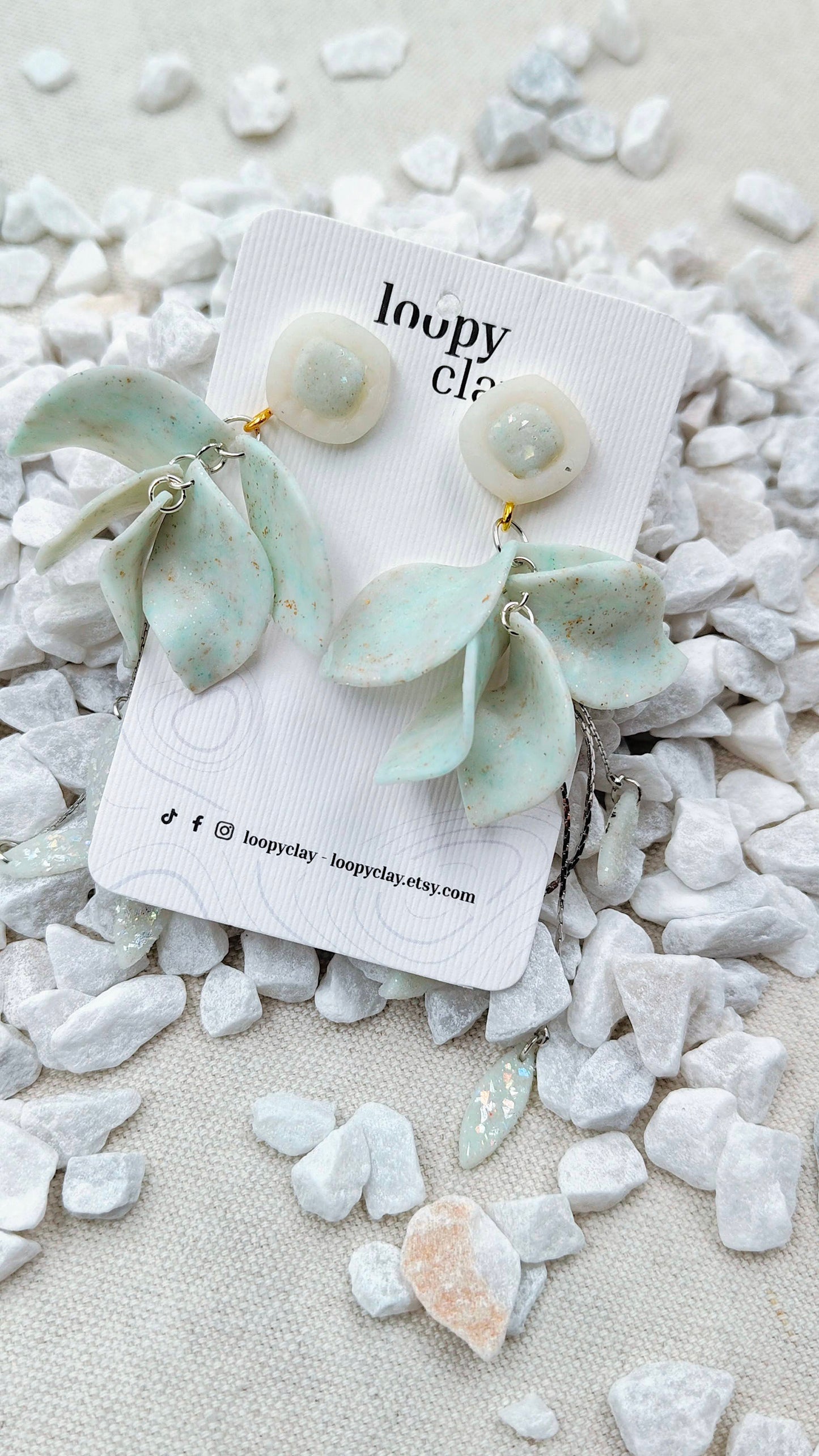 Orecchini Pendenti Aura Boreale | Azzurro Ghiaccio e Glitter Oro