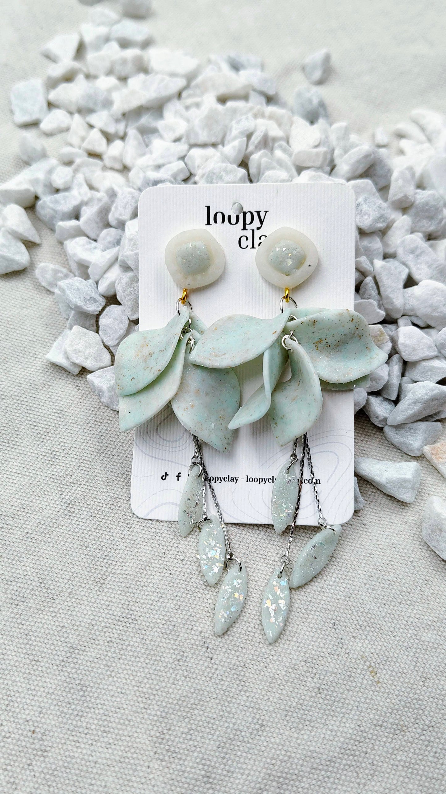 Orecchini Pendenti Aura Boreale | Azzurro Ghiaccio e Glitter Oro