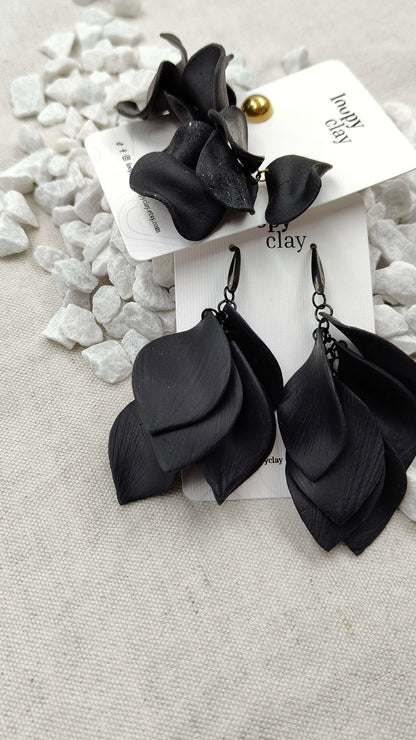 Orecchini "Petali Notturni" | Eleganza Dark-Chic