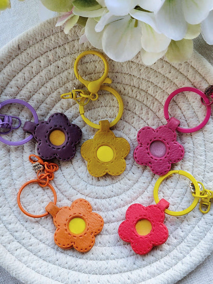Collezione Primavera | Portachiavi Fiorellino Artigianale - 1
