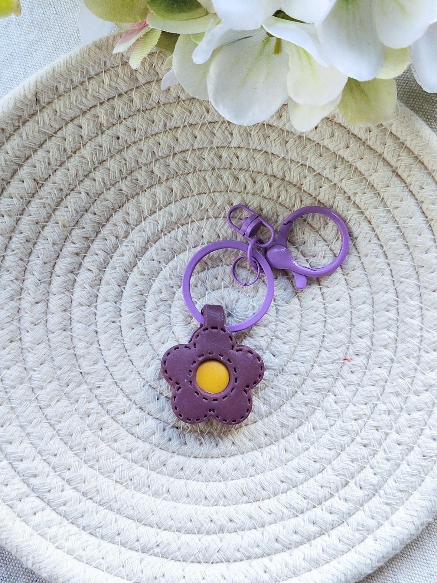 Collezione Primavera | Portachiavi Fiorellino Artigianale - 2