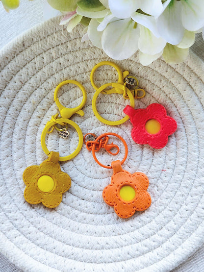 Collezione Primavera | Portachiavi Fiorellino Artigianale - 1