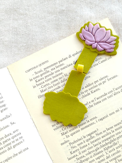 Collezione Primavera | Segnalibro Calamitato "Ninfea sull'Acqua"