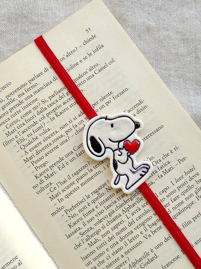 Collezione Anime | Segnalibro Elastico Regolabile | "Snoopy con Cuore"