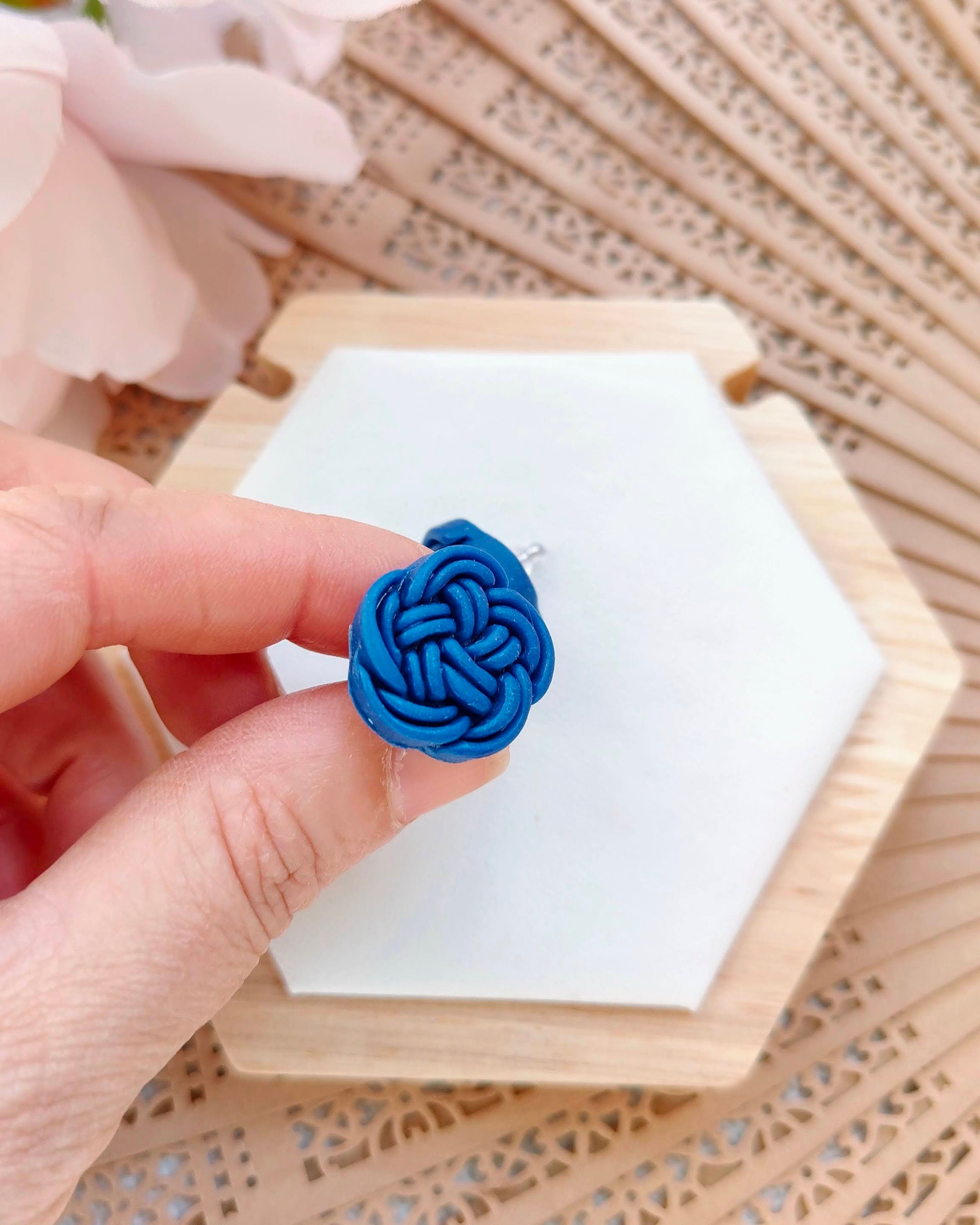 Orecchini a Bottone Musubi Blue | I Love Japan