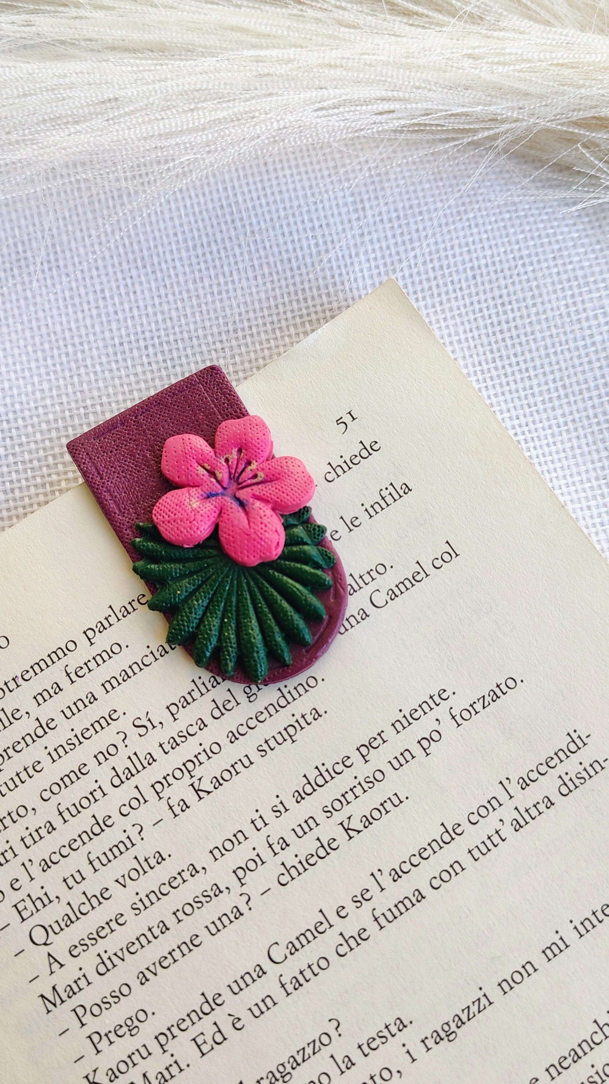Collezione Boho Chic | Segnalibri gioiello | Hibiscus Fucsia