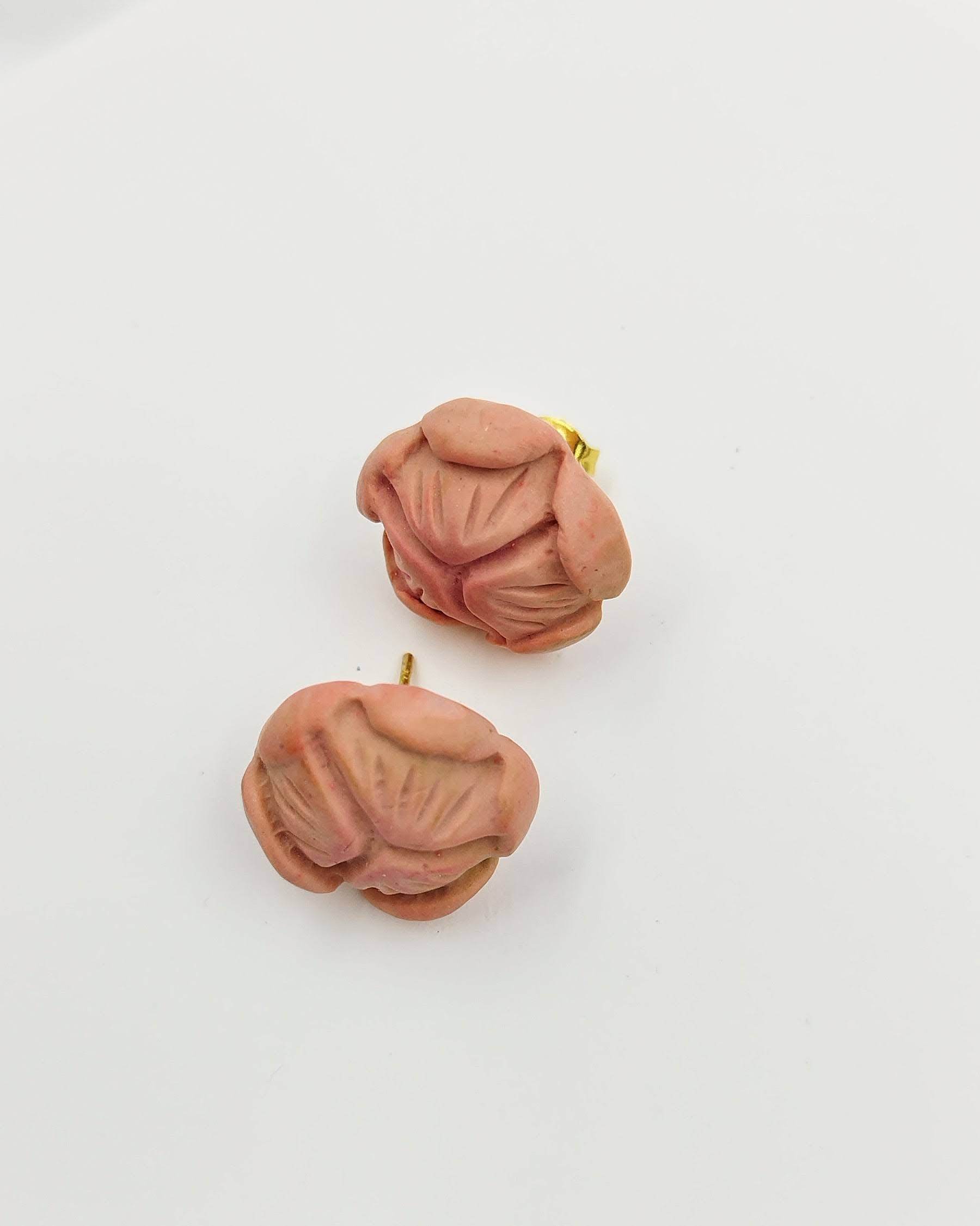 Orecchini a bottone fiori di loto - bocciolo - Loopy Clay