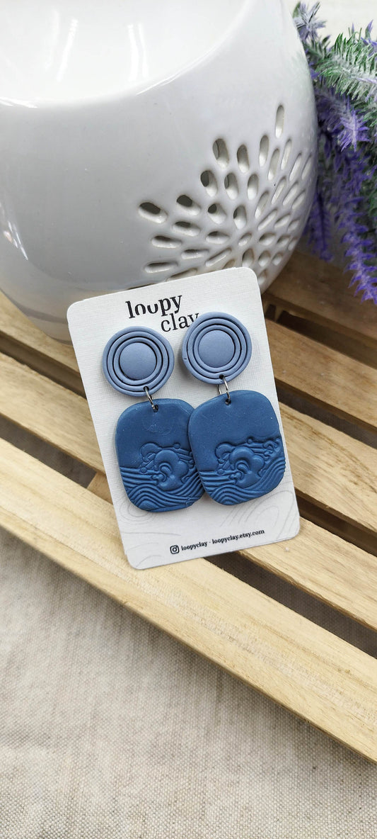 Orecchini pendenti etnici onde del mare - Loopy Clay