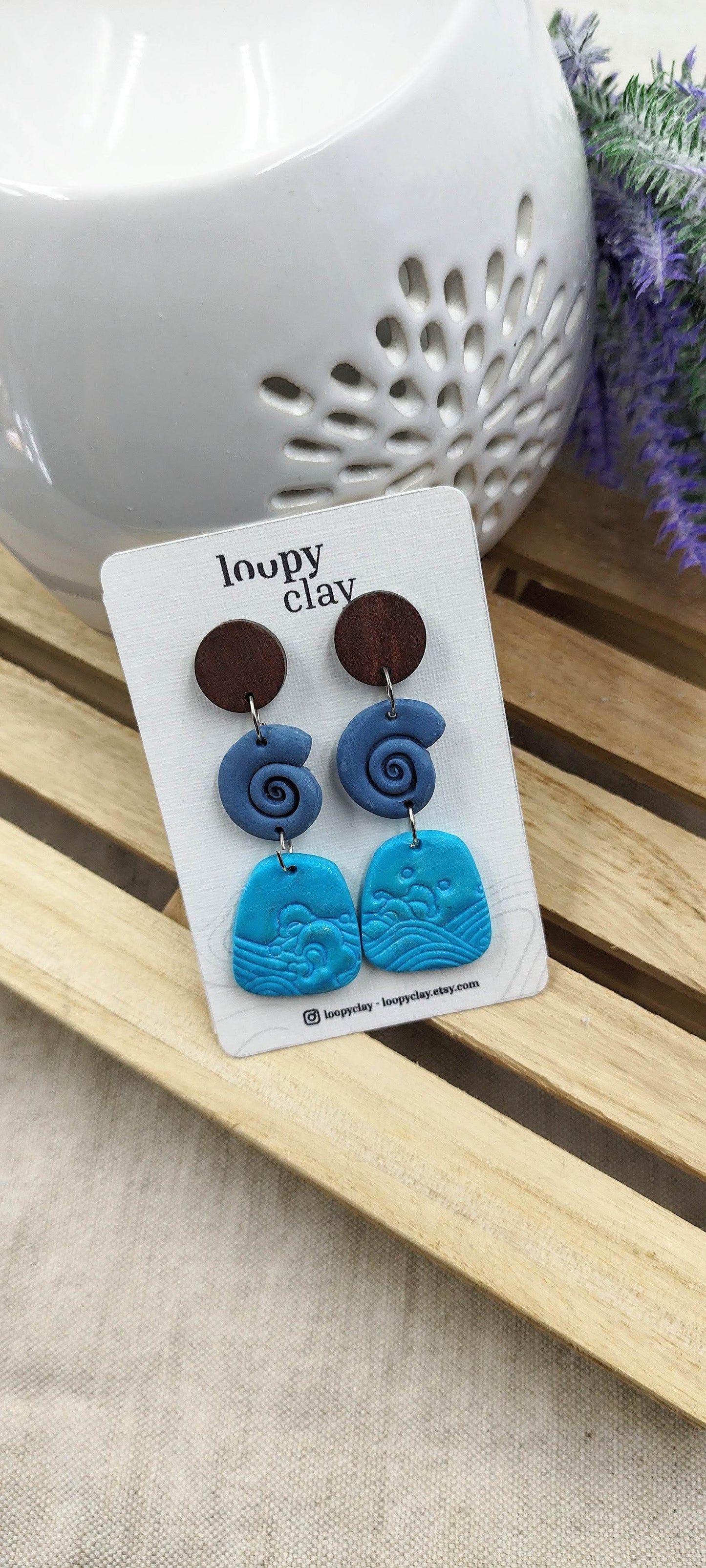 Orecchini blu e turchese onde del mare - tocco etnico - Loopy Clay