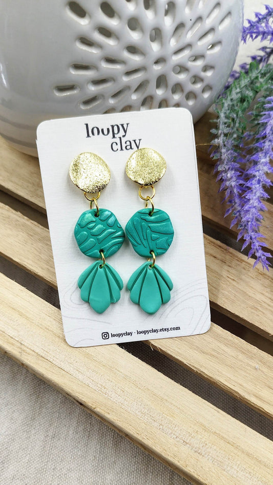 Orecchini pendenti turchesi e oro, effetto perlato - Loopy Clay