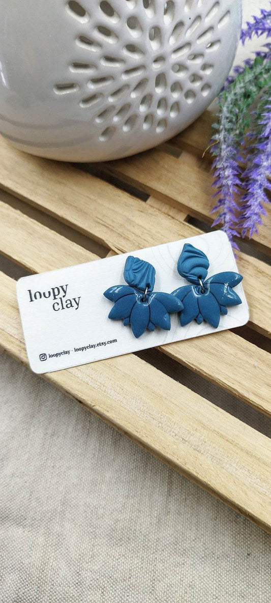 Orecchini pendenti blu effetto materico lucidi - Loopy Clay