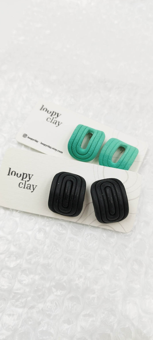 Orecchini moderni Huggies line - Loopy Clay