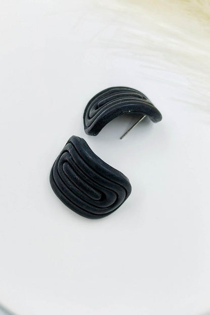 Orecchini moderni Huggies line