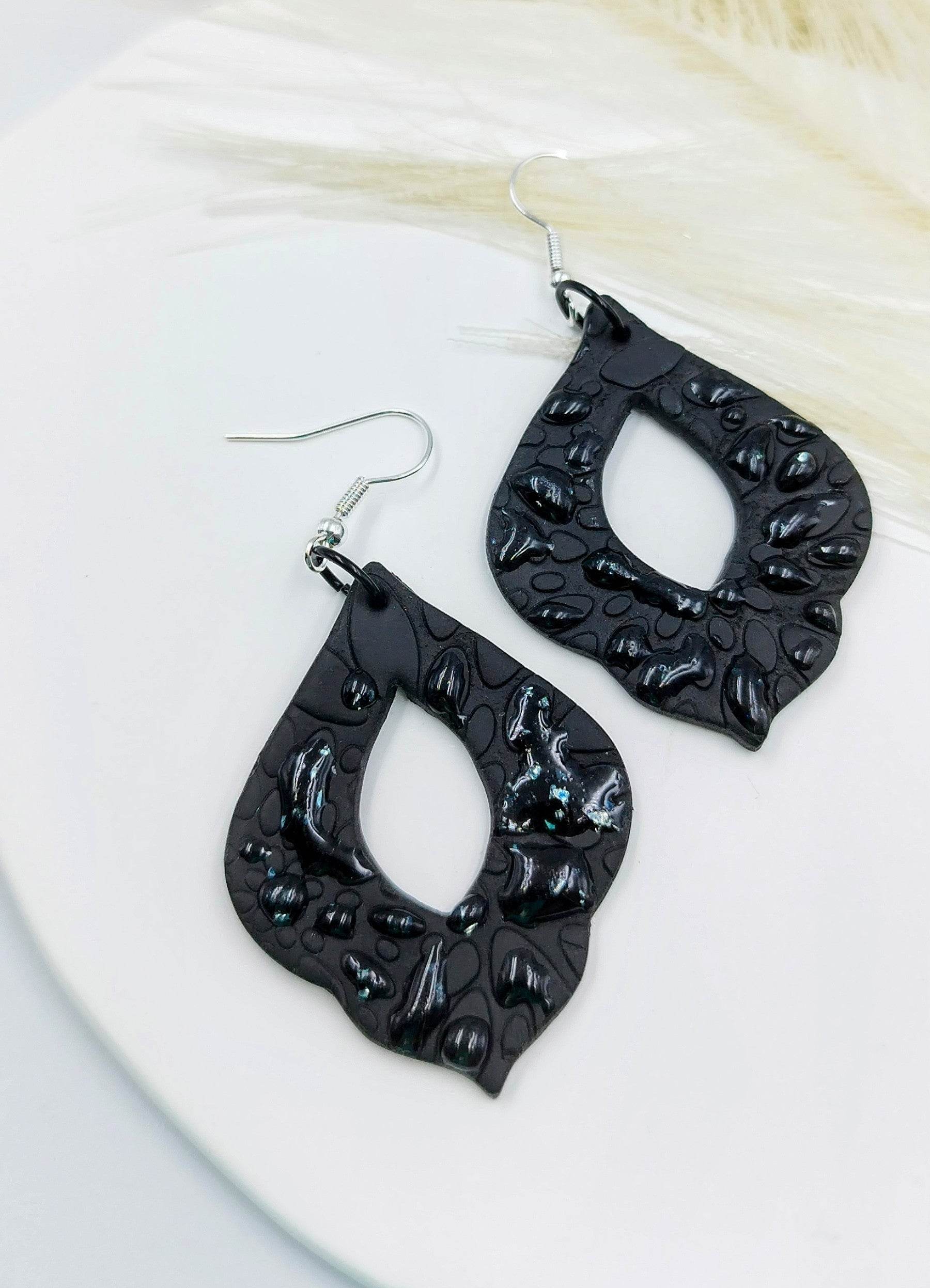 Orecchini stile vintage bagliori notturni - Loopy Clay