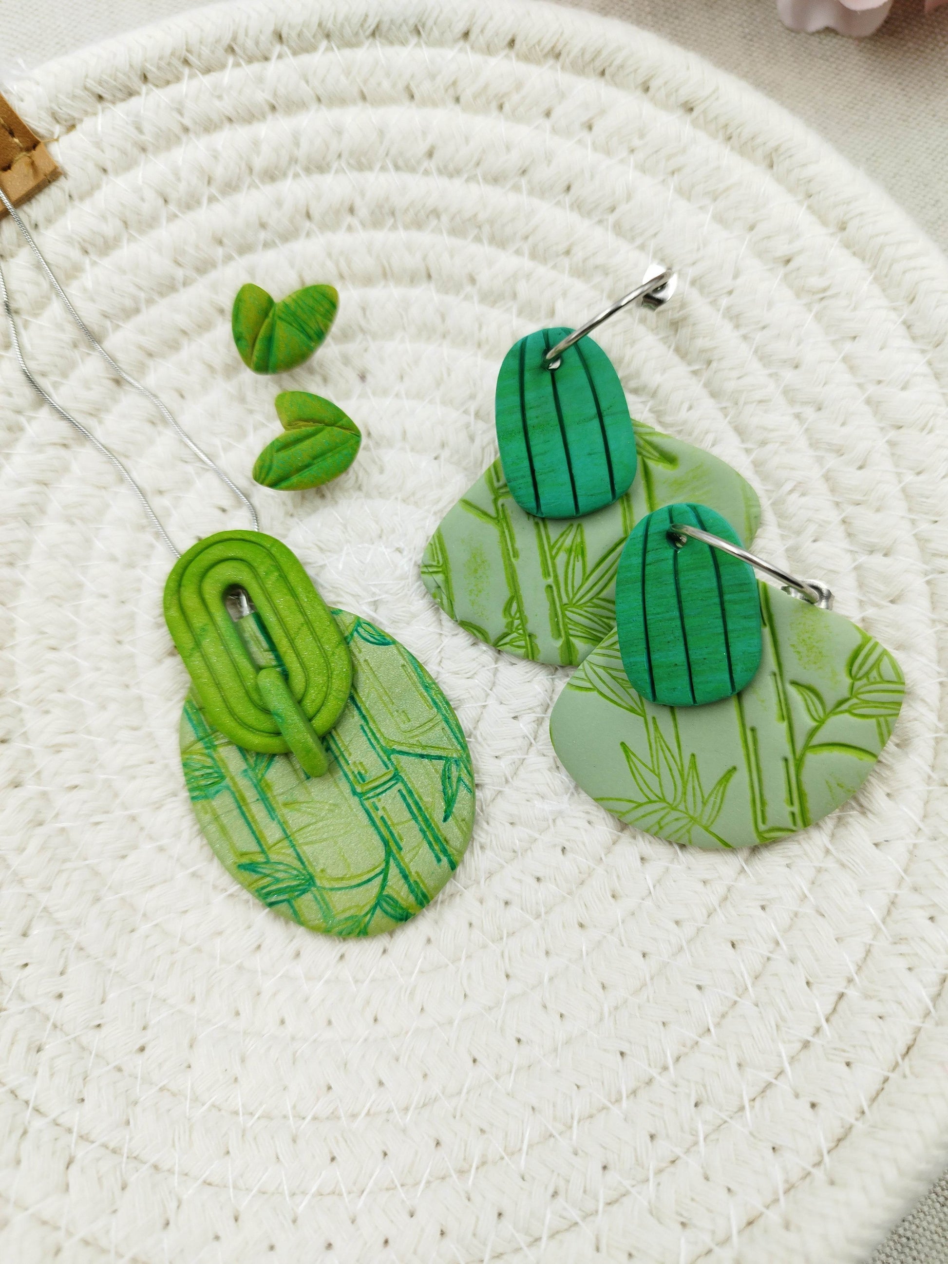 Collana design stile etnico - motivo bambu - Loopy Clay