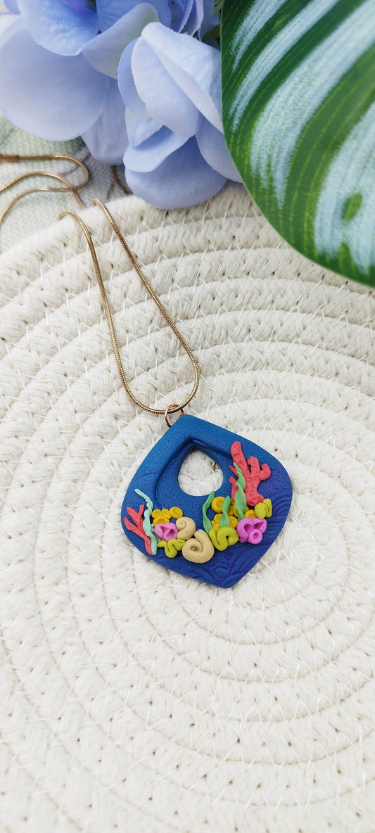 Collana fondo del mare, barriera corallina - Loopy Clay