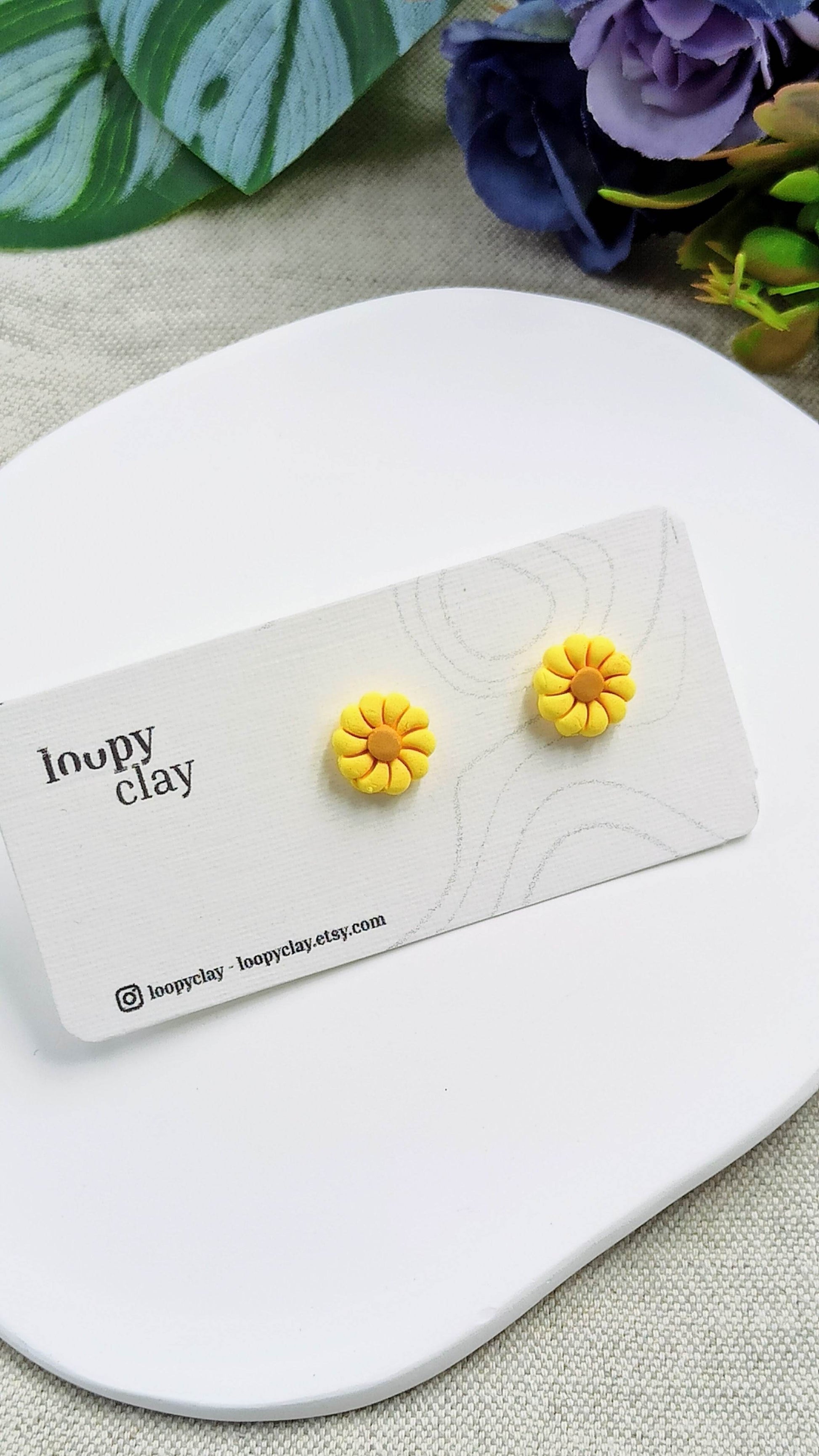 Orecchini Margherite Girasole, Orecchini minimal - Loopy Clay