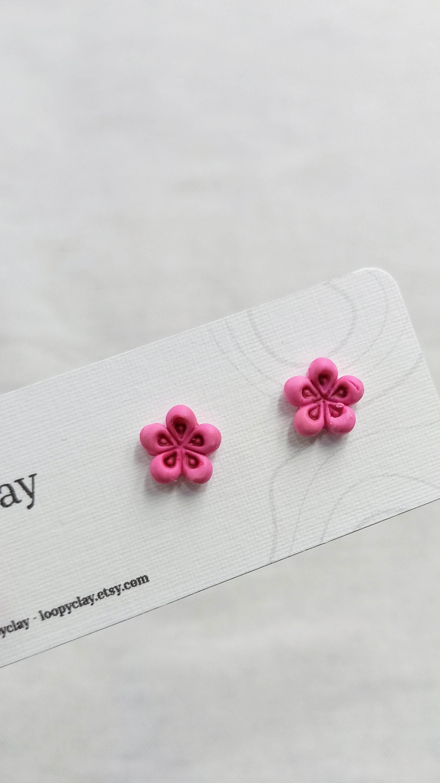 Orecchini mini fiorellini - tocchi di luce - Loopy Clay