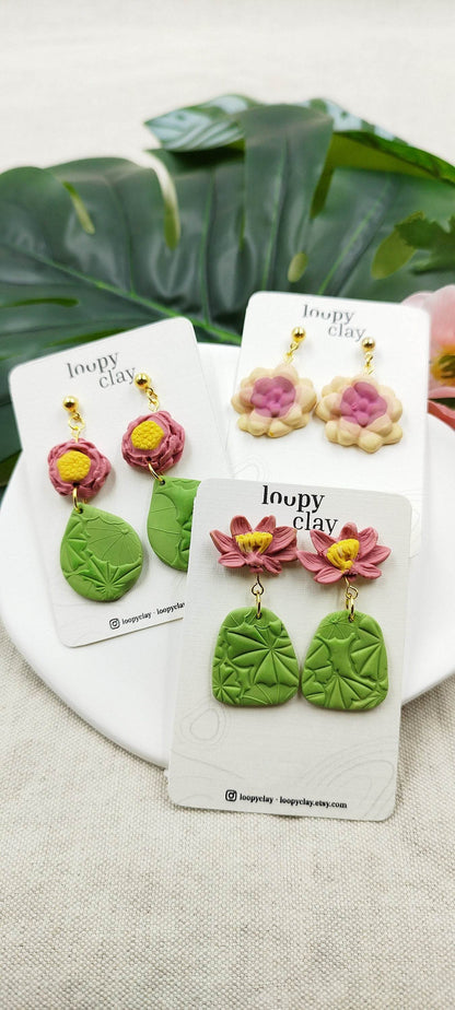 Orecchini pendenti evoluzione di fiori di loto