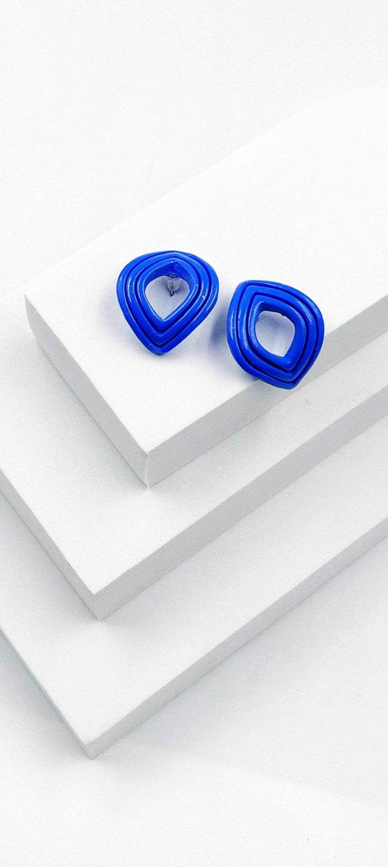 Orecchini Huggies - minimal design colori Fluo