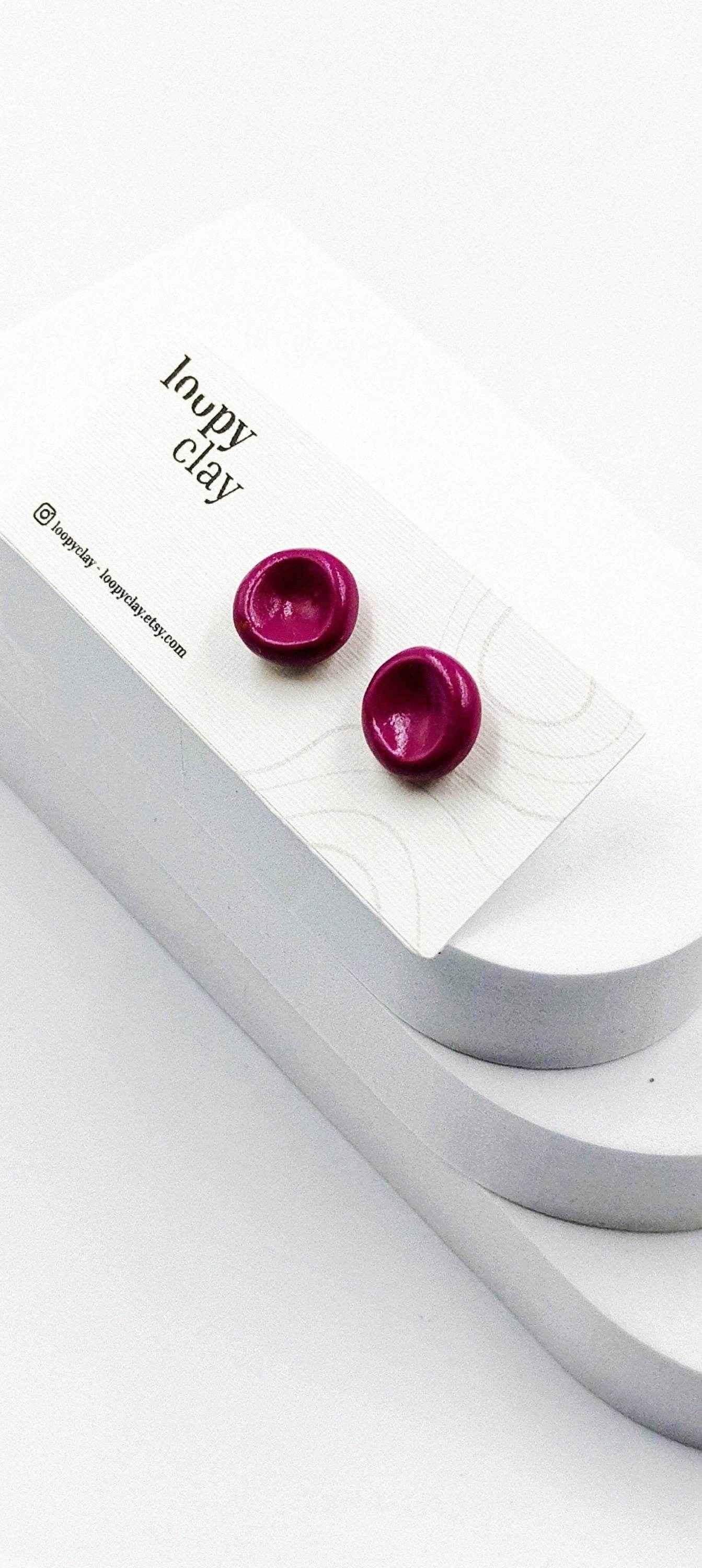 Orecchini a bottone dots