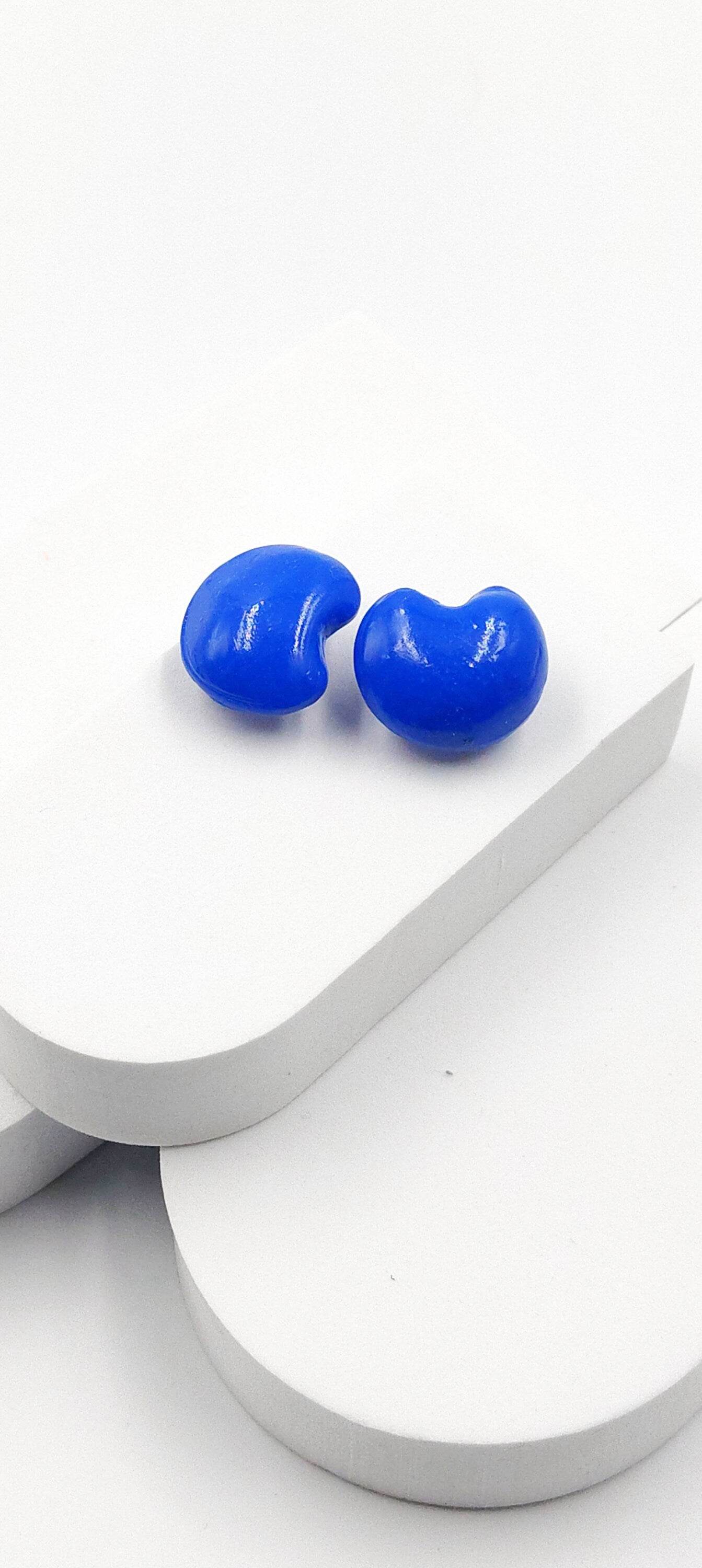 Orecchini bombati minimal a bottone - collezione design pop - Loopy Clay