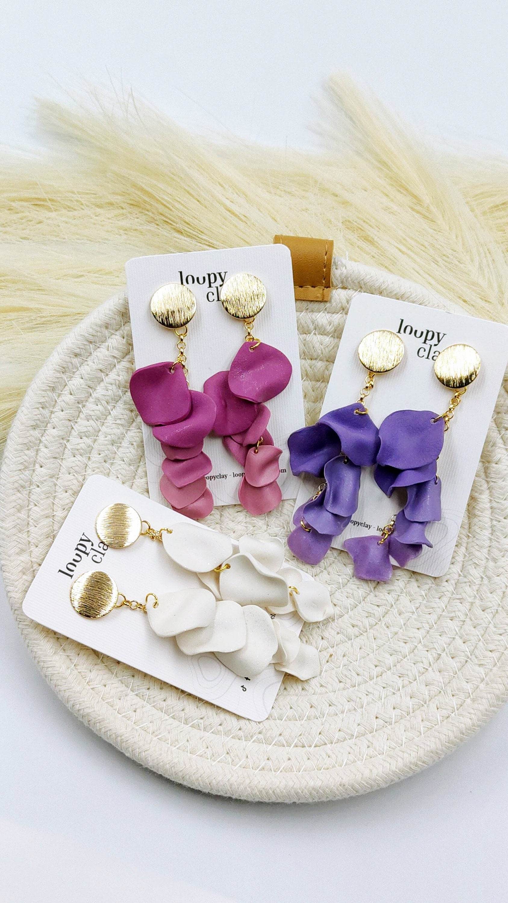 Orecchini petali di fiore primaverile, viola rosa e bianco - Loopy Clay